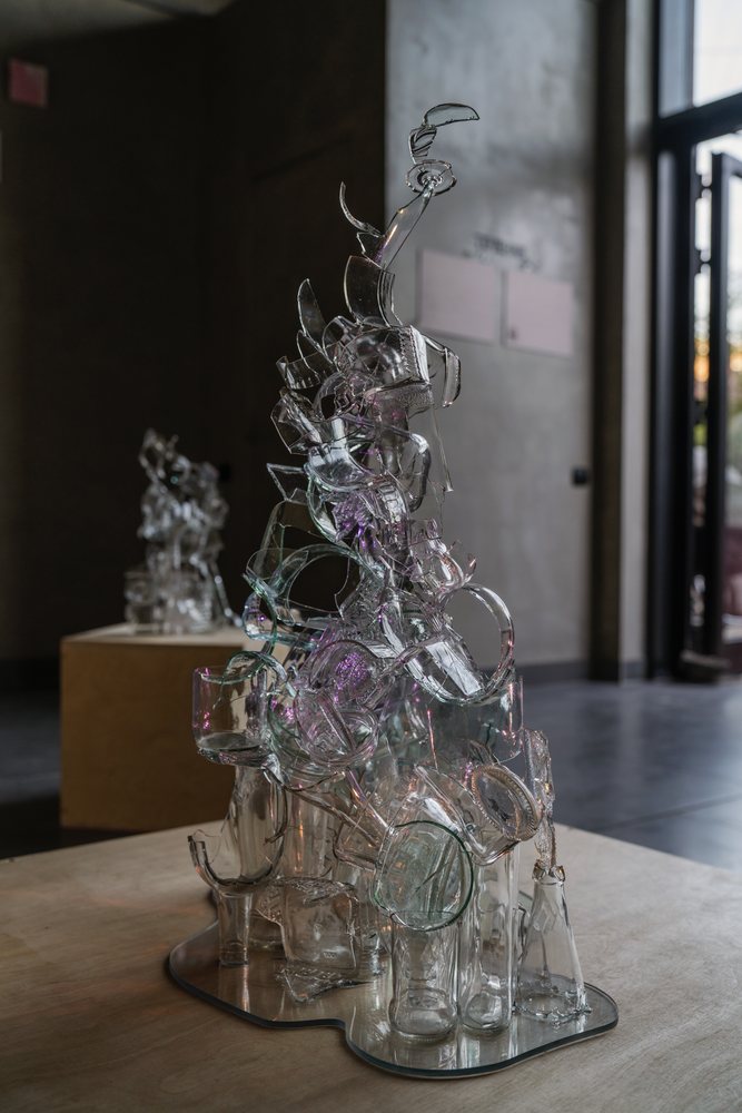 Glass sculpture detail